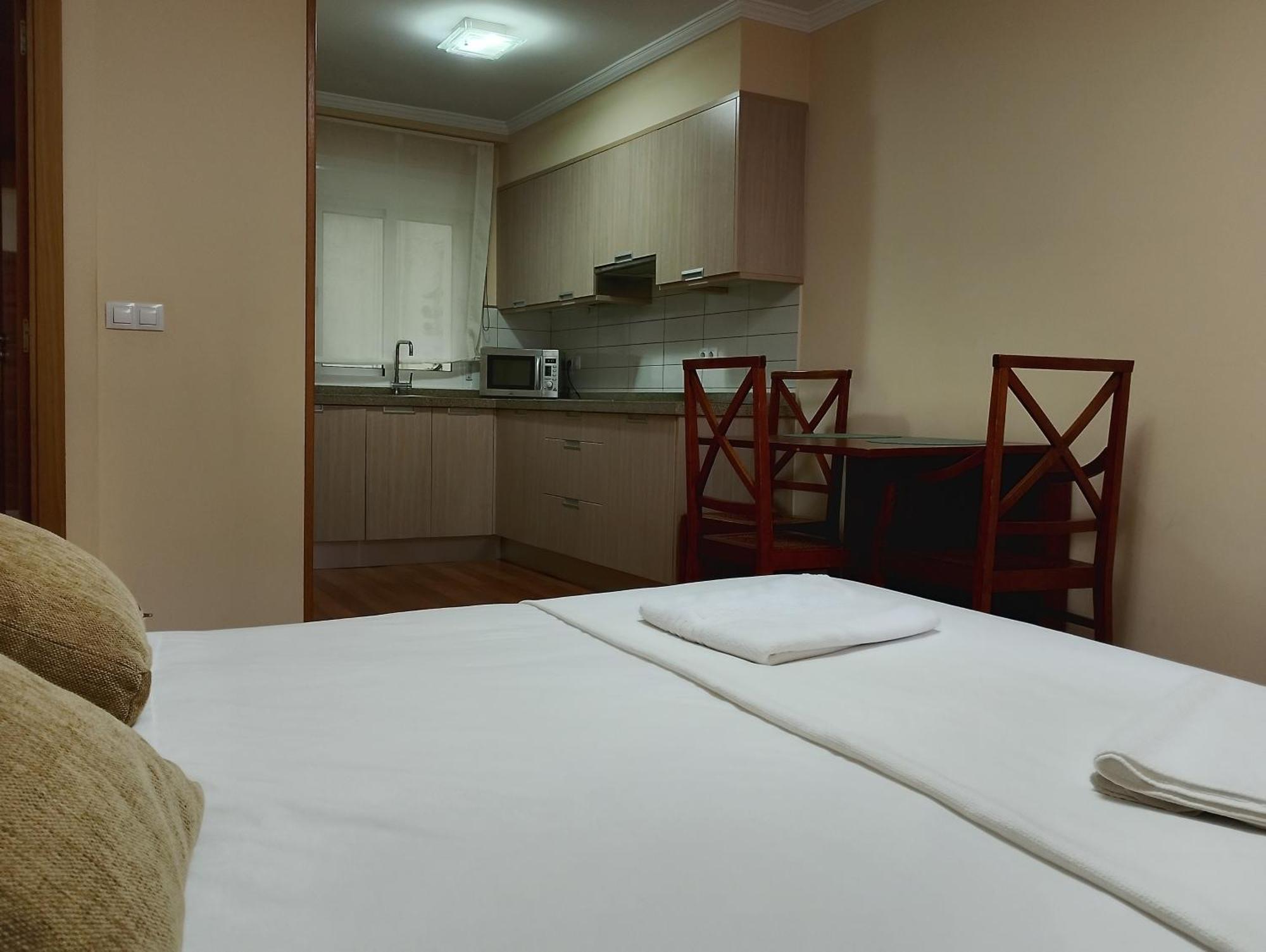 Cabalo Furado Tui Hotel Eksteriør billede